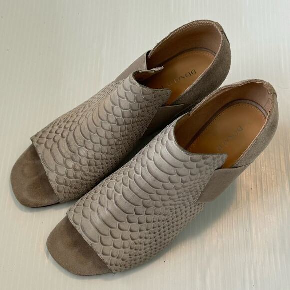 Donald Pliner Lizzy wedge shoes peep toe bootie size 9 grey - Picture 4 of 9